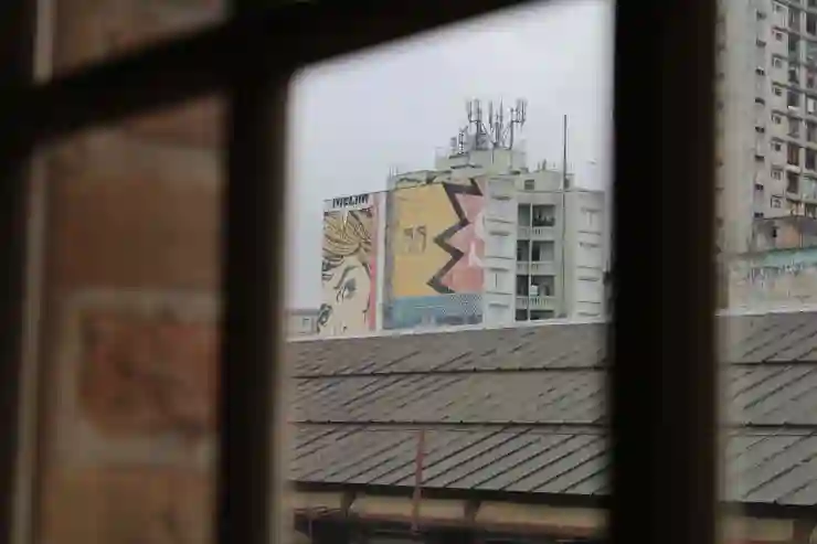 컬러별 롱패딩으로 완성하는 겨울 스타일링 비법 알아보기